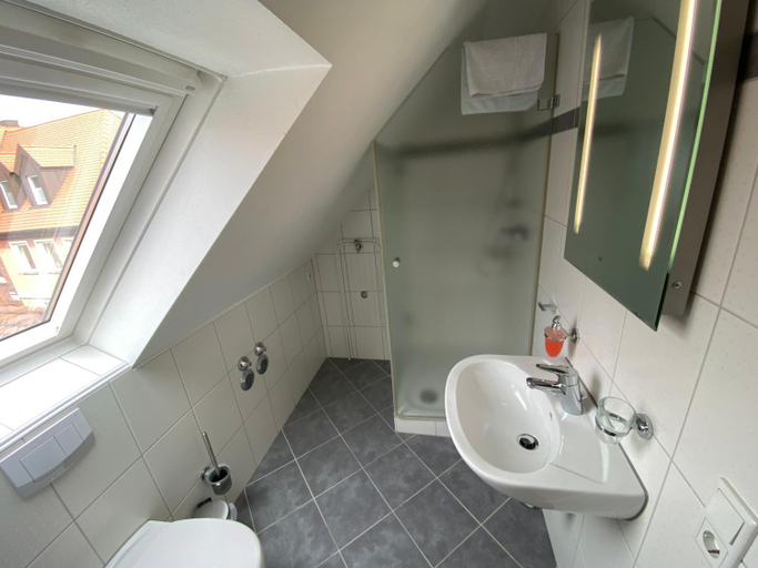 Bathroom 3, Goldene Traube, Neustadt an der Aisch-Bad Windsheim