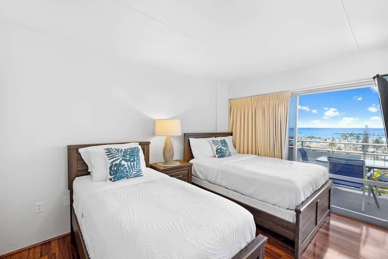 Bedroom 2, Ilikai Hotel Condo Vacations, Honolulu