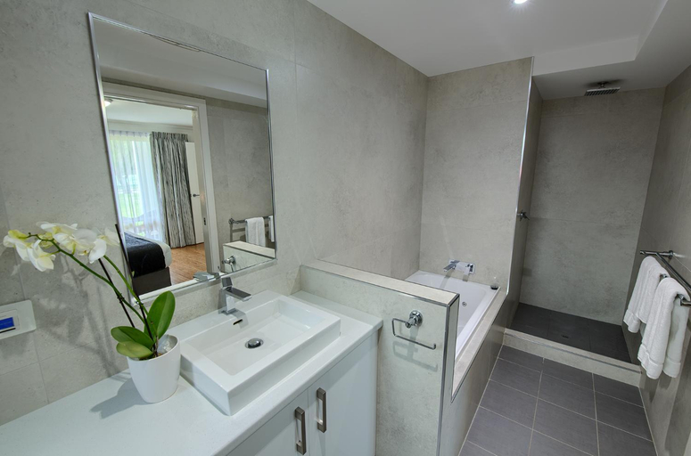 Bathroom 6