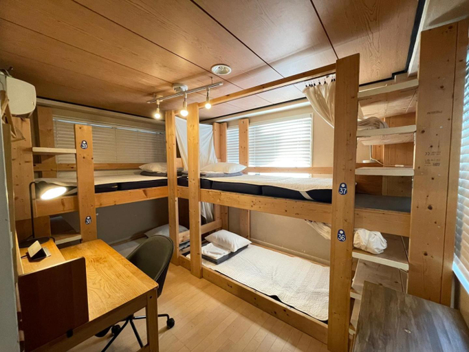 Bedroom 5