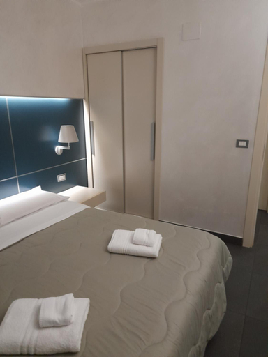 Others 5, FULL CASA, Cosenza