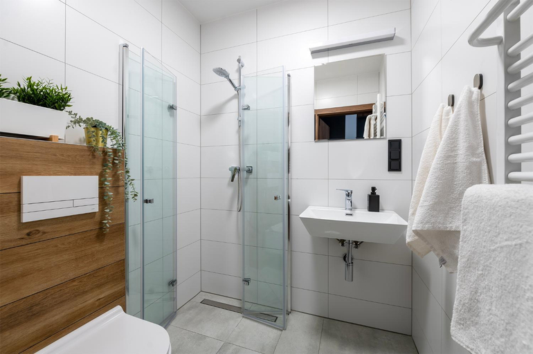 Bathroom 2, Apartamenty RIO Skarbimierz-Osiedle, Brzeg