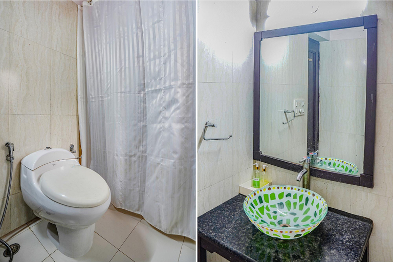 Bathroom 4, FabHotel Kular, Delhi