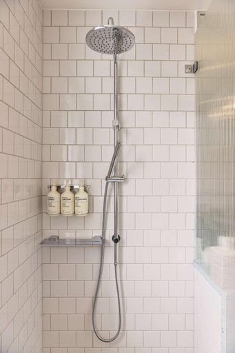 Bathroom 6