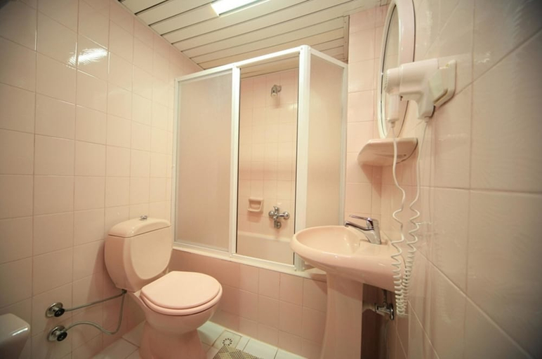 Bathroom 4, Mustis Royal Plaza Hotel, Marmaris
