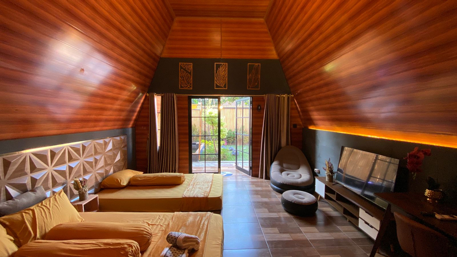 Bedroom 8