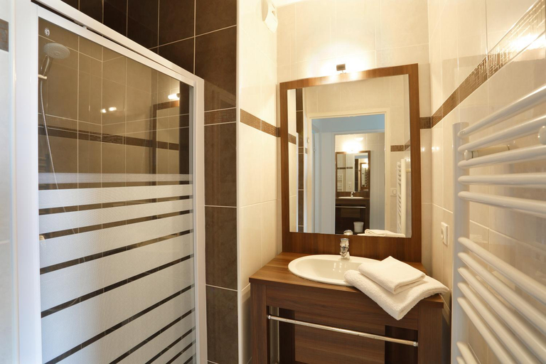 Others 5, Residence Nemea l'Estacade, Landes