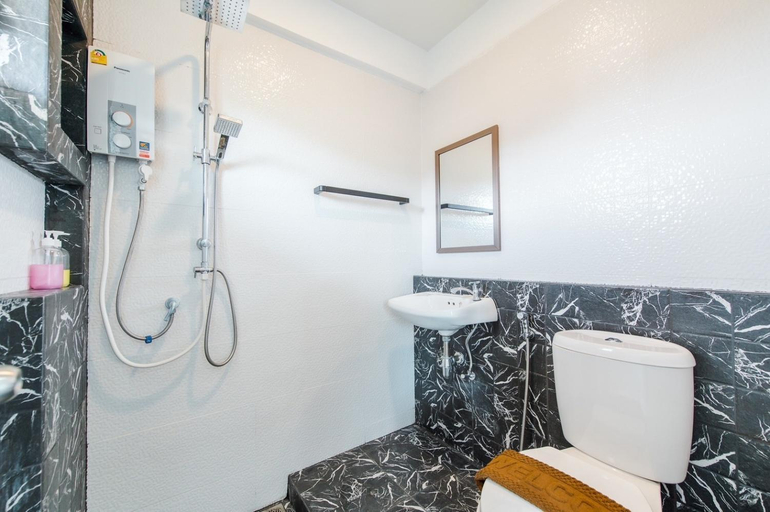Bathroom 5, Beach Block No.5 at Huahin Beach, Hua Hin