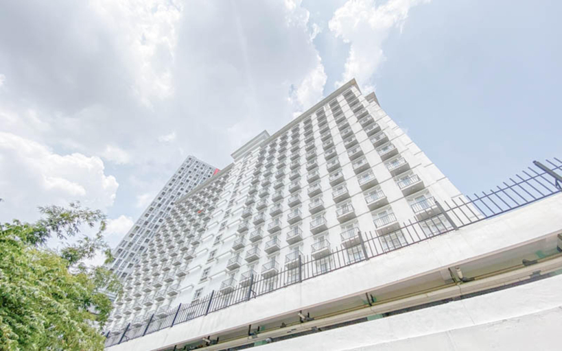Exterior & Views, Cozy and Warm Studio Room at Paltrow City By Travelio, Semarang