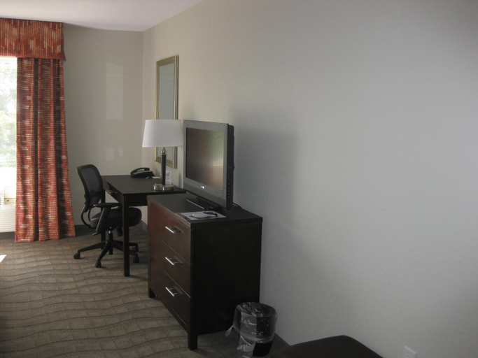 Bathroom 4, Country Inn & Suites by Radisson, Dearborn, MI, Wayne