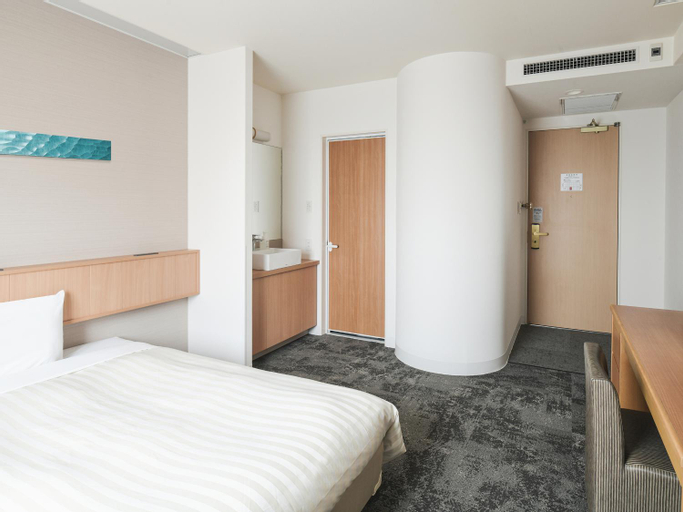 Bedroom 18