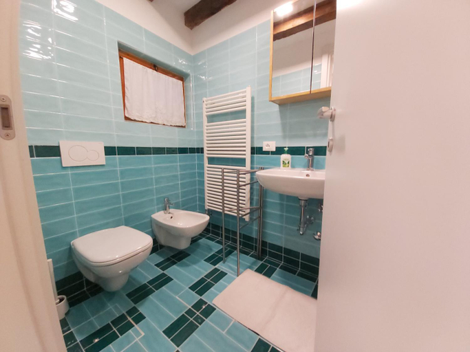 Bathroom 4, Veneziacentopercento Rooms & Apartments, Venezia
