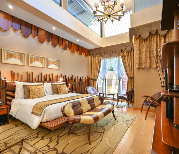 Bedroom 8