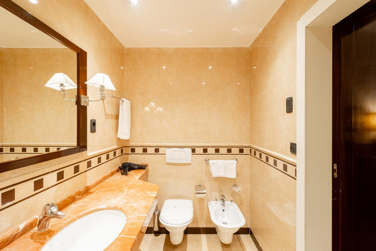 Bathroom 4, Hotel San Gallo Palace, Florence