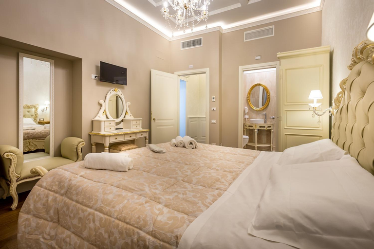 Relais Twelve B&B, Florence