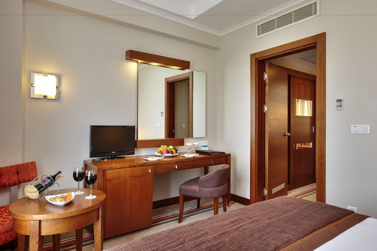 Bedroom 4, Sunis Elita Beach Resort, Manavgat