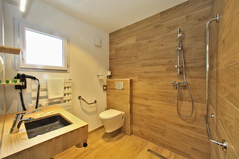 Bathroom 5