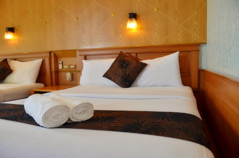 Bedroom 24