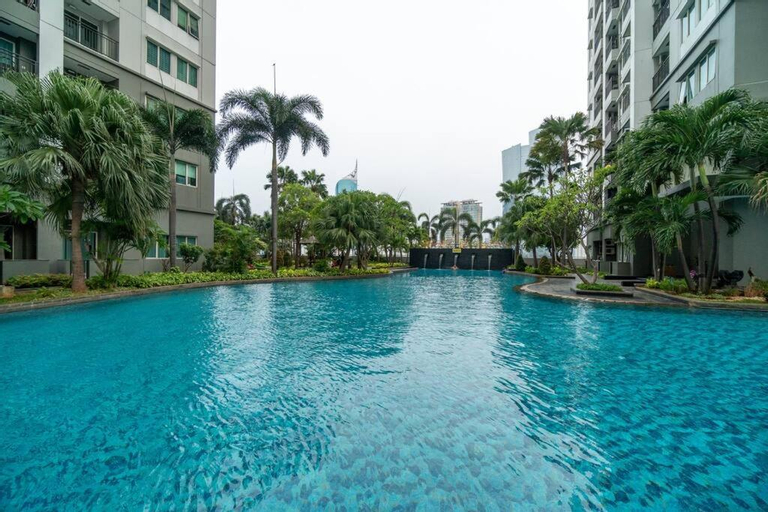 Swimming Pool 2