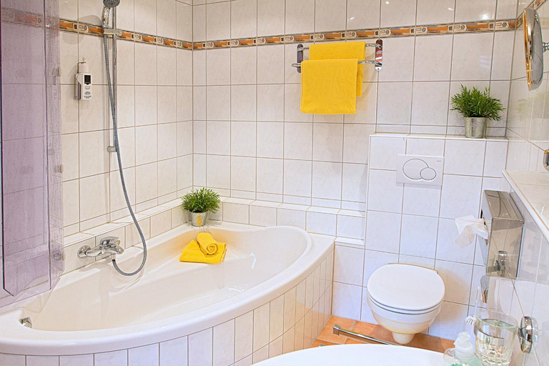 Bathroom 4, Haus Anna an der Stadtmauer, Main-Kinzig-Kreis