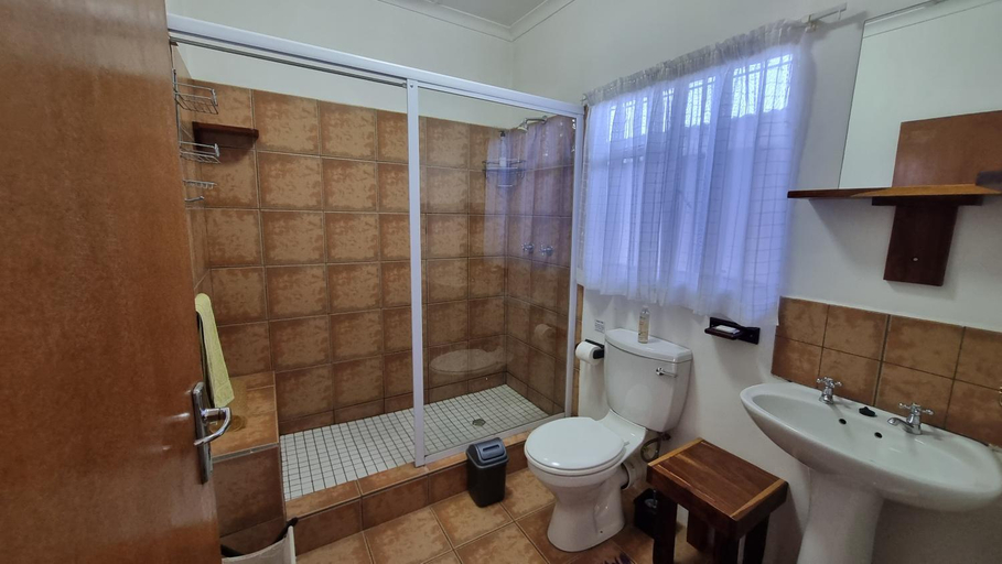 Others 4, Botuin Cottages, West Coast