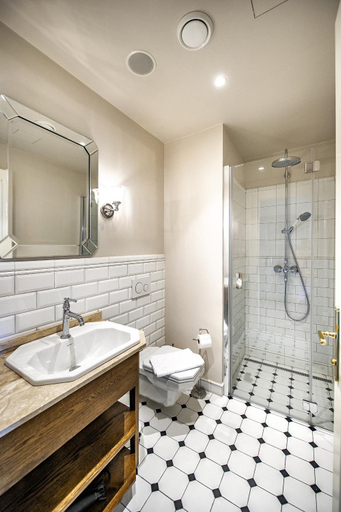 Bathroom 2, Vila Lavina, Poprad