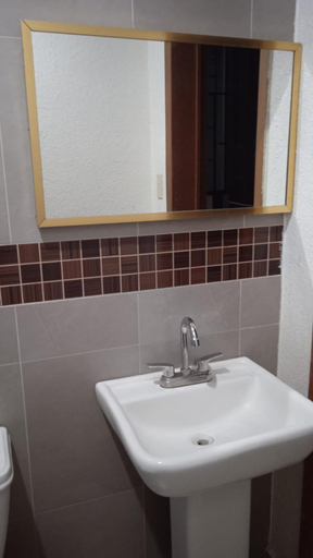Bathroom, Hostal Santo Domingo, San Andrés Cholula