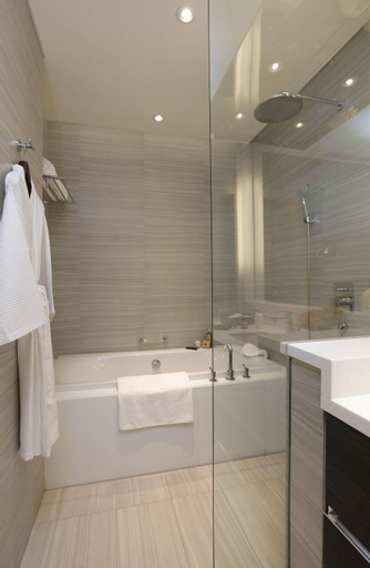 Bathroom 13