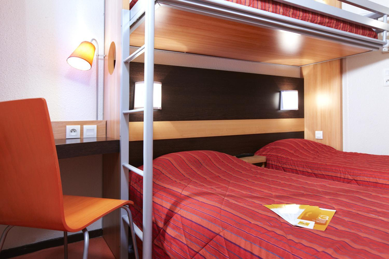 Bedroom 14