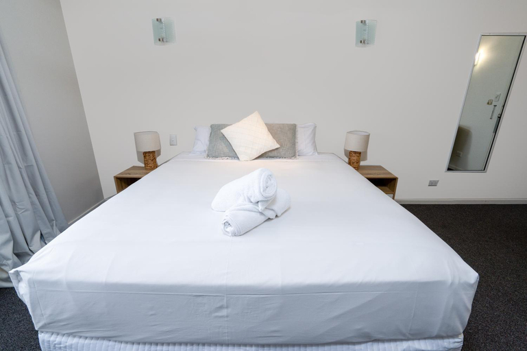 Bedroom 12