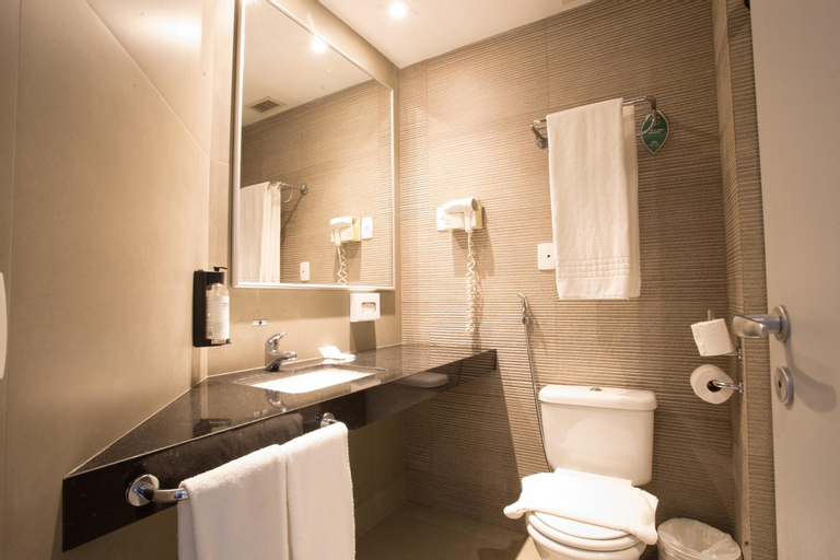Bathroom 4