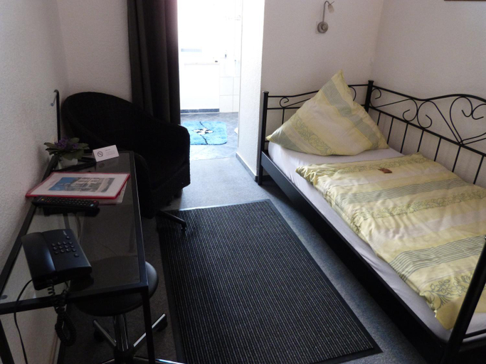 Bedroom 3, Hotel Jagerhof, Mayen-Koblenz
