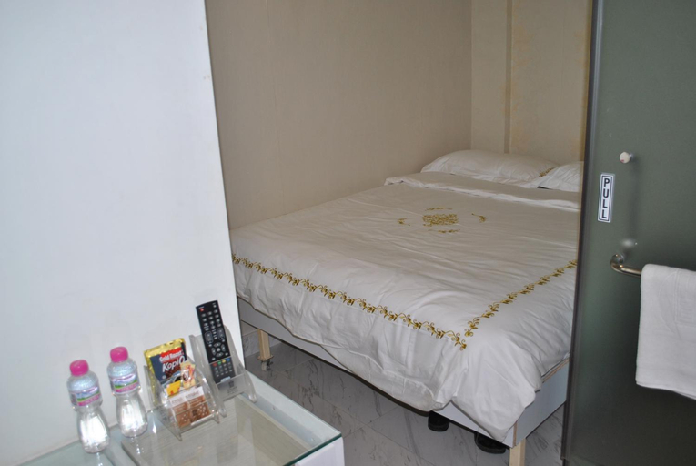 Bedroom 12