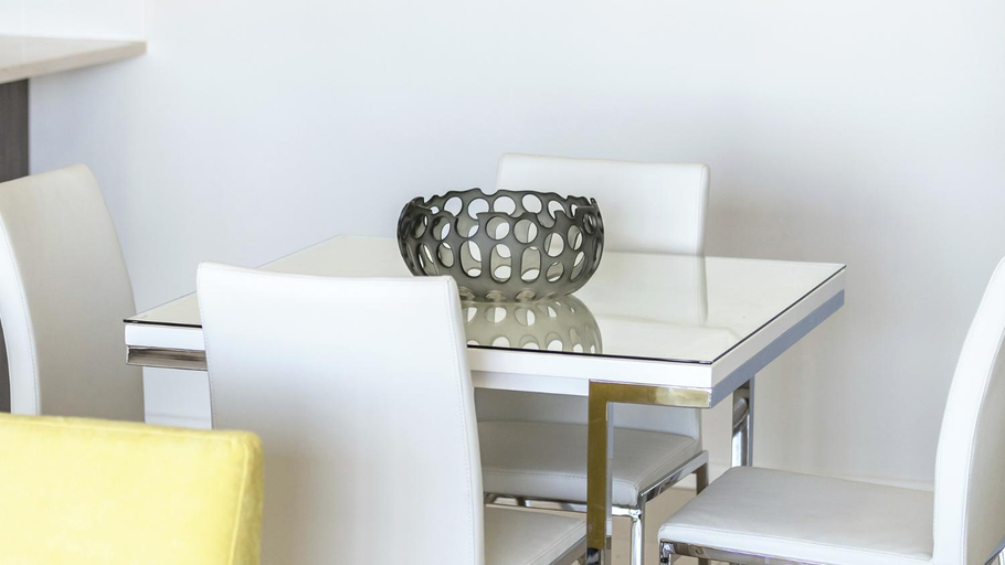 Dining Room 5