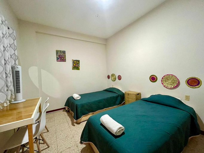 Sport & Beauty 5, CASA CEMPOAL, Del Centro