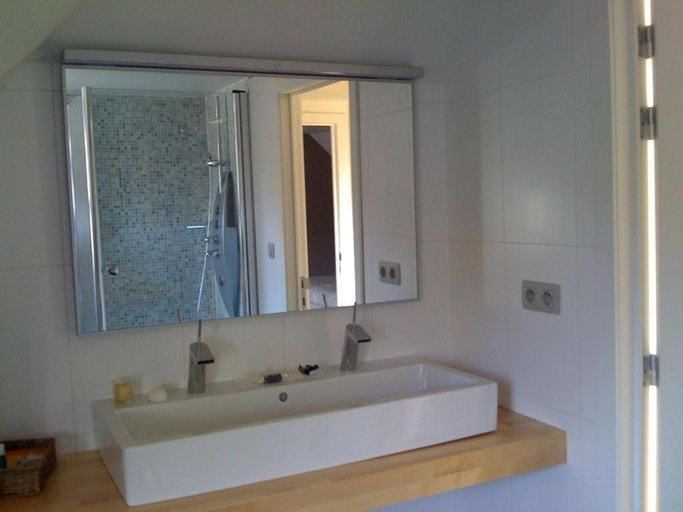 Bathroom, Holiday Home and Office Domisi'l, Oost-Vlaanderen