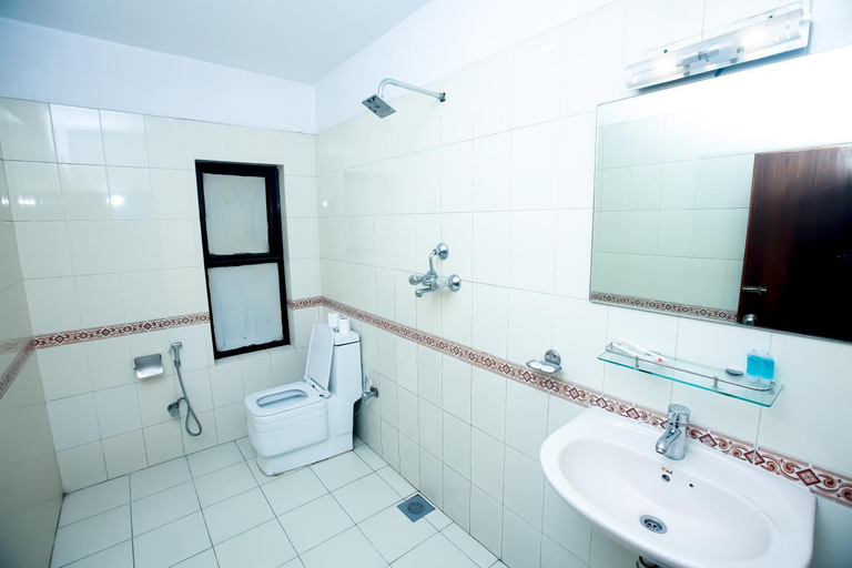 Bathroom 4, Hotel The Sacred Valley Home, Bagmati