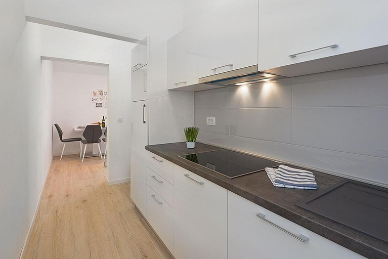 Others 4, Apartments Marina, Labin