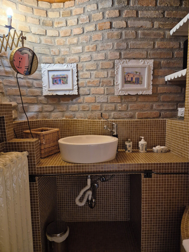 Bathroom, agriturismo il melo rosso, Pavia