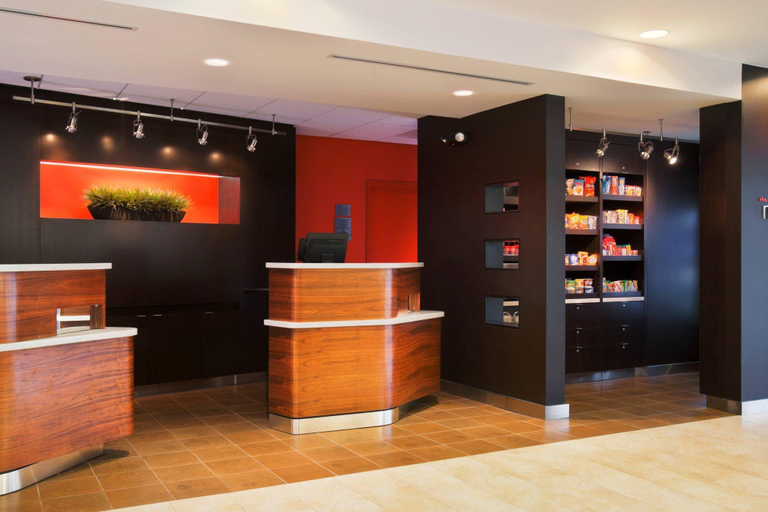 Public Area 3, Fairfield by Marriott Inn & Suites Stoughton, Norfolk