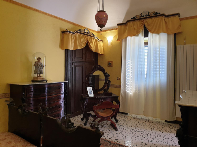 Others 4, B&B DA PERSIO, Isernia