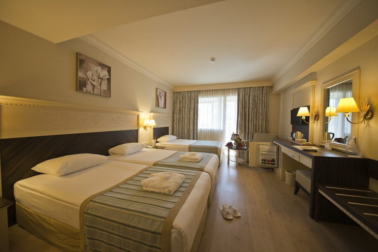 Bedroom 3, Aydinbey King's Palace Spa & Resort, Manavgat
