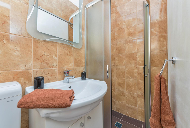 Bathroom 2, Apartments Song of Joys, Makarska