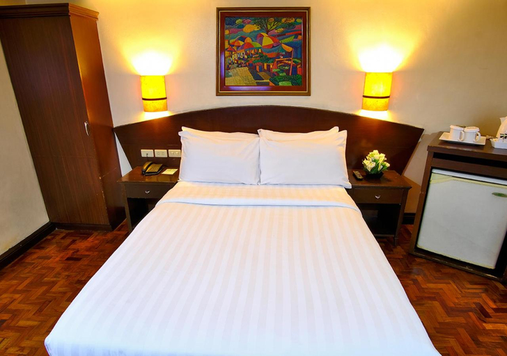 Bedroom 8