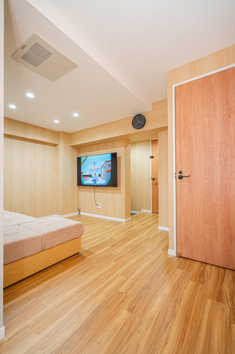 Others 4, Sakura Suite 404, Kita