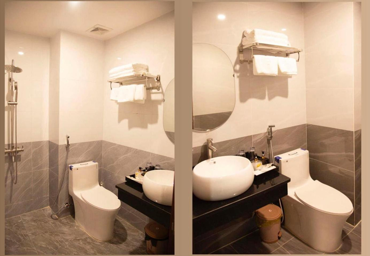 Bathroom 2, khach san Sky New Uong Bi, tinh Quang Ninh, Uông Bí