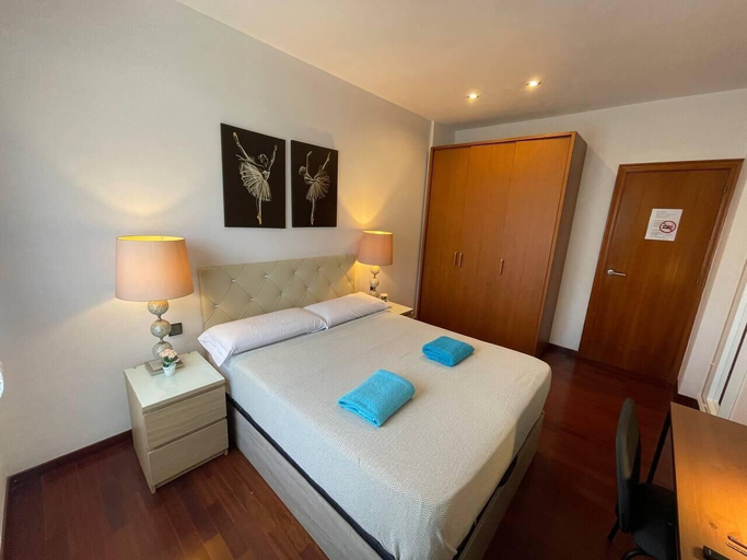 Bedroom 3, Rooms Nuevo Paris, Barcelona
