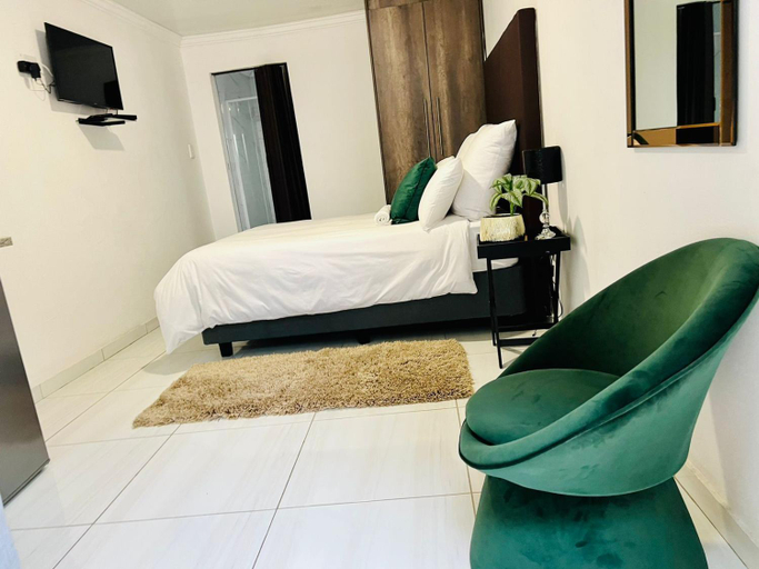 Others 2, Zindiza Guesthouse, Nkangala