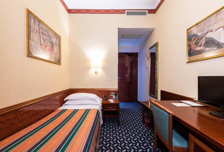 Bedroom 3, Royal, Viterbo