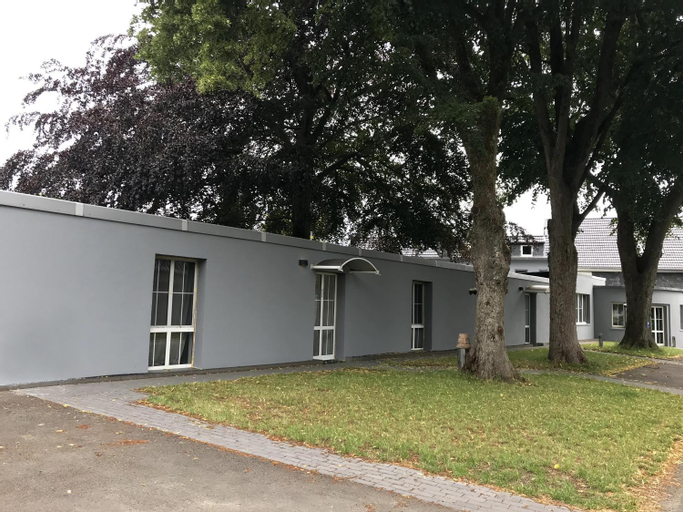 Hotel Engelsburg - Apartments - Ferienwohnungen, Remscheid
